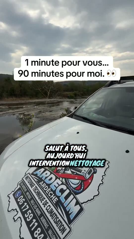 Miniature vidéo — Mauvaises odeurs et baisse de refroidissement — split de mobil-home
